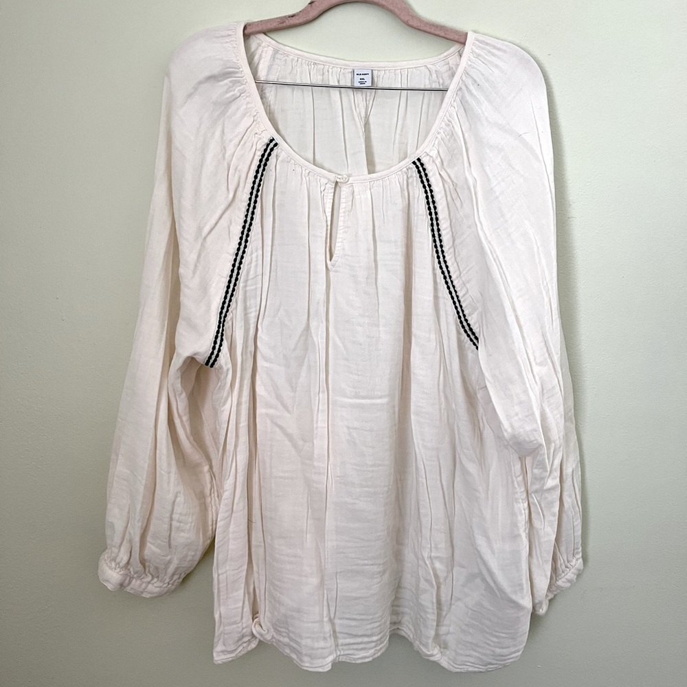 Old Navy plus size peasant style top